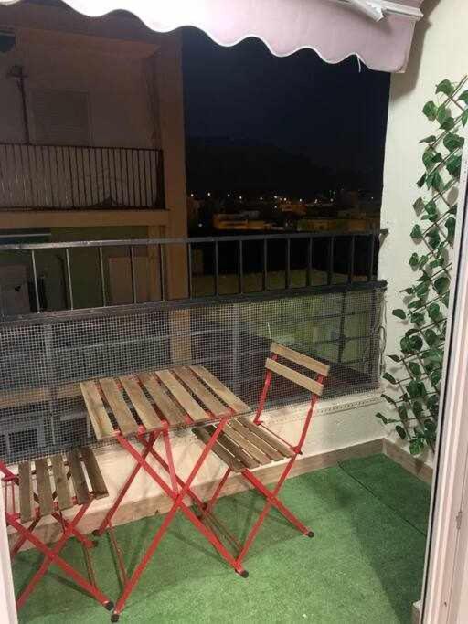APARTAMENTOS TERRA Y ONIX zona centro Elda Exterior foto